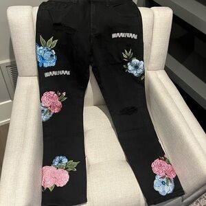Homme Femme Embroidered Floral Black Jeans